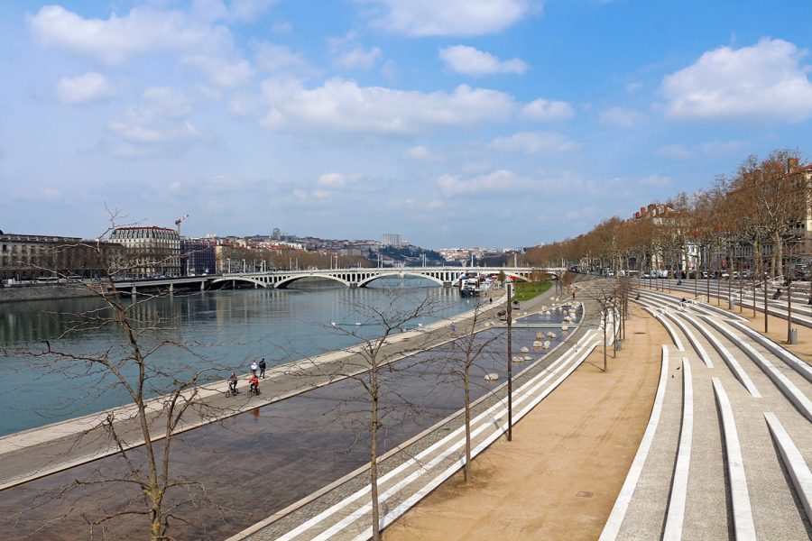 Alerte de crue Illustration systeme follow